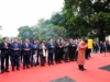 CHỦ TỊCH QUỐC HỘI VƯƠNG ĐÌNH HUỆ CÙNG ĐOÀN ĐẠI BIỂU DÂNG HƯƠNG TẠI TƯỢNG ĐÀI VUA LÝ THÁI TỔ