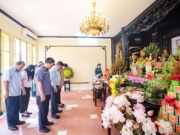 ĐOÀN ĐẠI BIỂU THÀNH ỦY HÀ NỘI DÂNG HƯƠNG TƯỞNG NIỆM CHỦ TỊCH HỒ CHÍ MINH NHÂN DỊP KỶ NIỆM 56 NGÀY NĂM HÚY NHẬT CỦA NGƯỜI